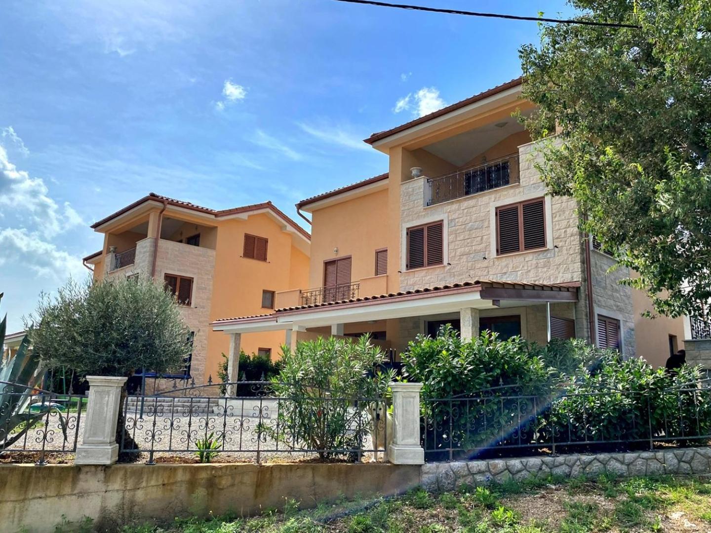 שילו Villa Rebeka מראה חיצוני תמונה
